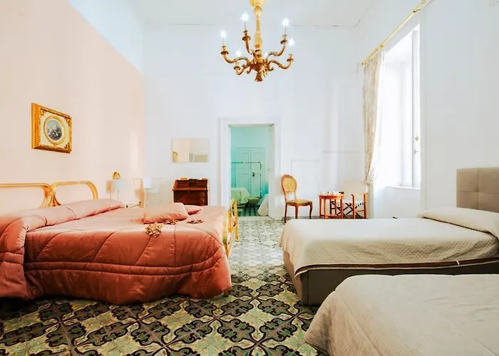 Maestosa Casa In Napoli Centro