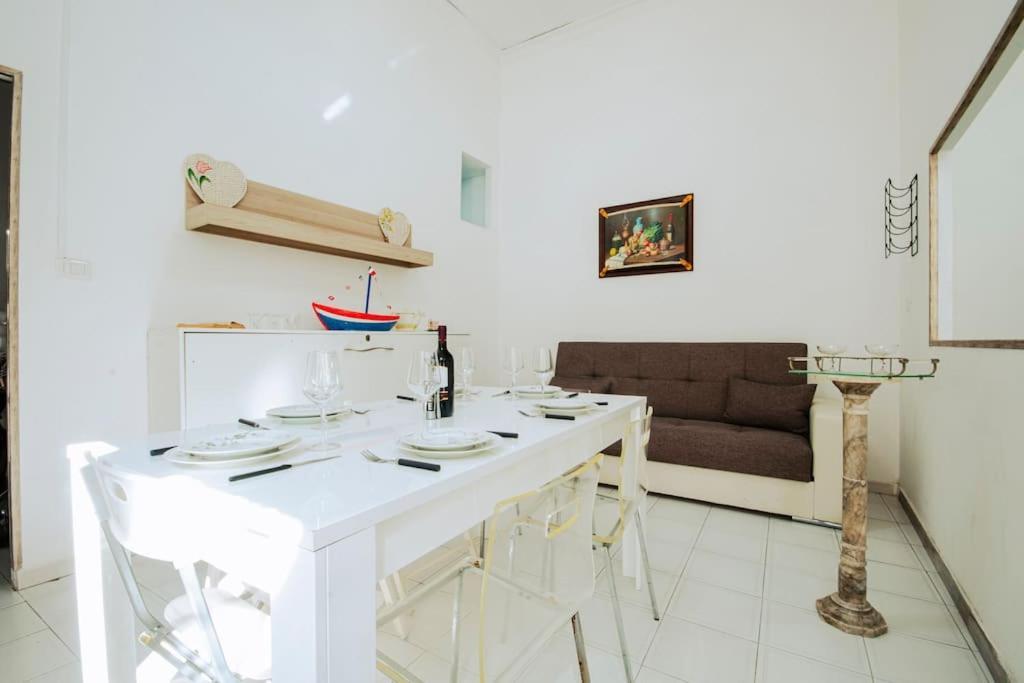 Maestosa Casa In Centro Naples