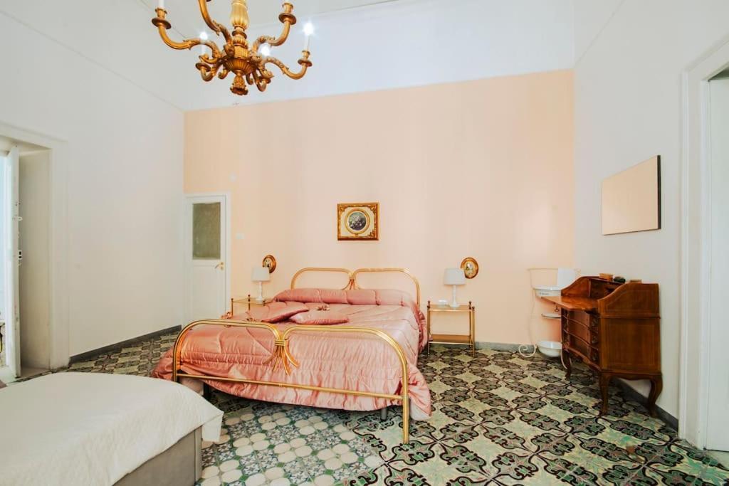 Maestosa Casa In Centro * Naples